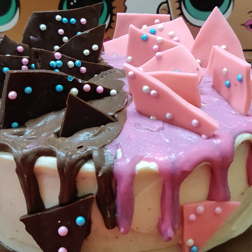 Half n half cake (1/2 and 1/2 cake)